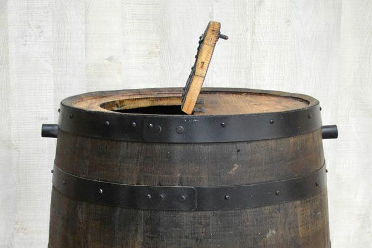 雨水タンク】 バレルプロダクト製 ウィスキー樽 アクアヴィテホワイト